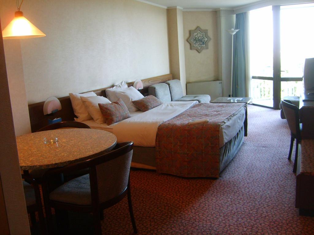 Atakoey Marina Hotel Istanbul Bilik gambar